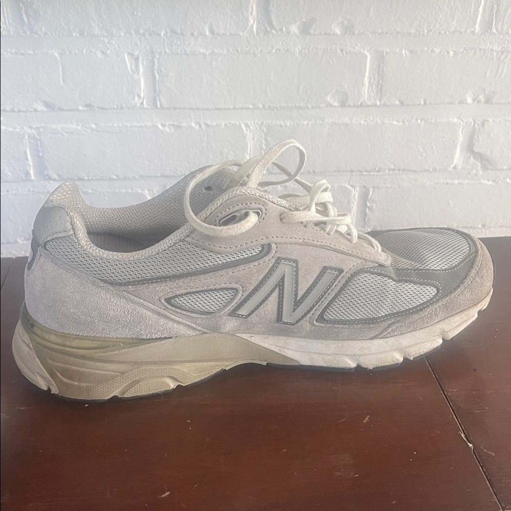 New Balance men’s 990 grey encap.11.5